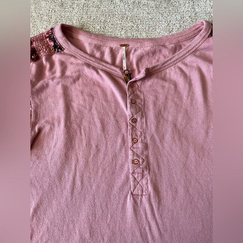 Free People Light Magic Henley Top Pink Cream S - Picture 2 of 9